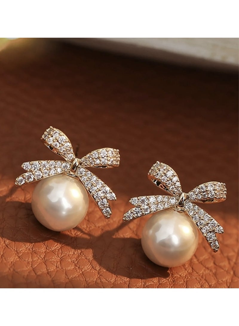 ڤيا أقراط فاخرة بشكل فيونكة مع لؤلؤة – إطلالة أنثوية راقية - Image 2